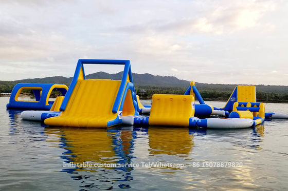 پارک آبی ورزشی بادی غول پیکر شناور در فضای باز سفارشی برای فروش