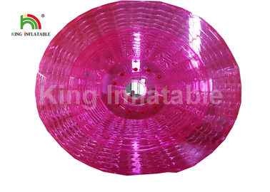 2.4 میلی متر قطر بزرگسالان صورتی آب بادی Zorb غلتک PVC آب اسباب بازی برای تفریح