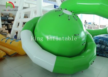 سبز / سفید UFO شکل pvc تسمه یا طناب بادی شناور شناور اسباب بازی آب زحل برای صعود