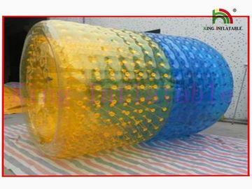 قدم زدن در اسباب بازی آب بادی، غلتک پلاستیکی بادی با قطر 2.8 متری طول و 2.4 متری