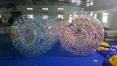 سفارشی منفجر کردن آب نورد اسباب بازی 1.0mm تیر و کمان PVC و سپر Zorb توپ