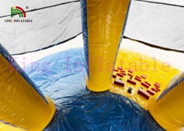 رنگ پریده رنگین کمان PVC چرخ فلک برج سیلندر برجسته اسلاید با دیوار صعود برای کودکان و نوجوانان