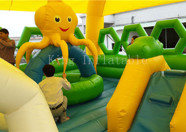 0.55 PVC Tarpaulin Bouncer Castle تفریحی با فضای تفریحی در فضای باز قلعه